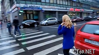 Divoký Sex S Ruskou Tínedžerkou V Rôznych Polohách