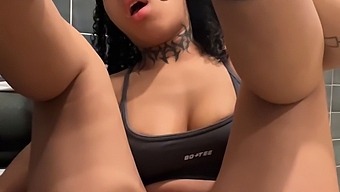 Solo Black Beauty Gets Kinky In Gym Bathroom