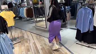 A Fan I Met At The Mall Took Me To A Place I Like And We Had Sex.