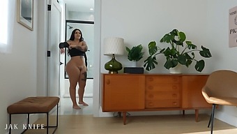 My Roommate, Roxanne Roselle, Has An Ass And Throat That Can Swallow My Cock - Incredible!